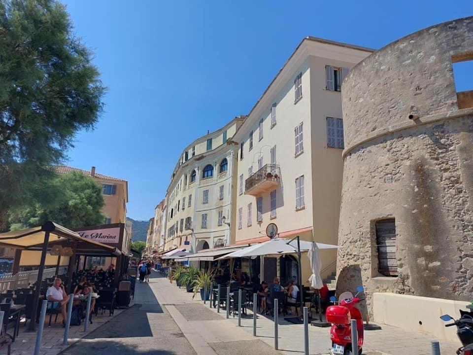 Appartement T4 Tres Bien Situe Et Climatise LʼÎle-Rousse Exteriör bild
