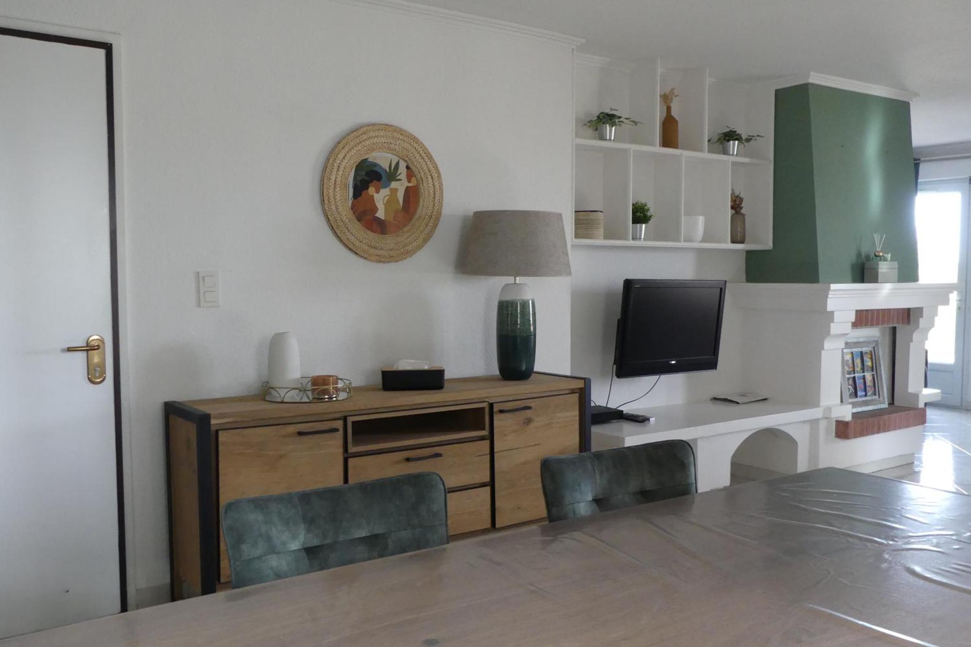 Appartement T4 Tres Bien Situe Et Climatise LʼÎle-Rousse Exteriör bild